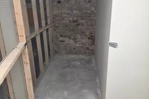 3804 W Montrose Ave, Chicago, IL 60618 - Photo 16