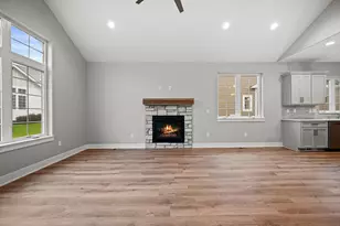 4675 98th St, Pleasant Prairie, WI 53158 - Photo 12