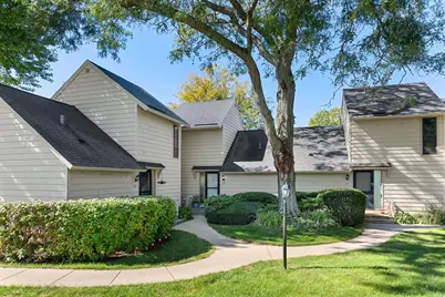 569 Dunham Road, Gurnee, IL 60031 - Photo 1