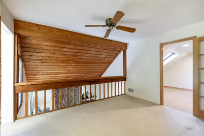 569 Dunham Road, Gurnee, IL 60031 - Photo 12