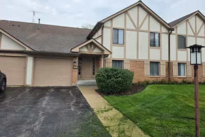 928 Surrey Drive #2B, Schaumburg, IL 60193 - Photo 1