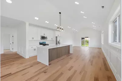 10718 S Worth Avenue, Worth, IL 60482 - Photo 10