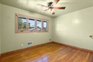 [Address not provided], Niles, IL 60714 - Photo 8