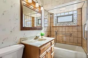 [Address not provided], Niles, IL 60714 - Photo 10