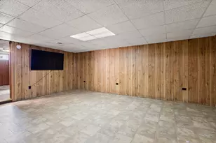 [Address not provided], Niles, IL 60714 - Photo 12