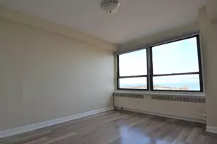 4180 N Marine Dr, Chicago, IL 60613 - Photo 10