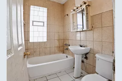 7951 S Clyde Avenue, Chicago, IL 60617 - Photo 20