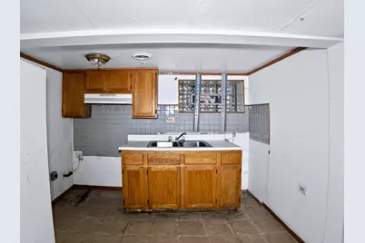 7951 S Clyde Avenue, Chicago, IL 60617 - Photo 40