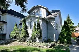 2726 S 60th Ct, Cicero, IL 60804 - Photo 2