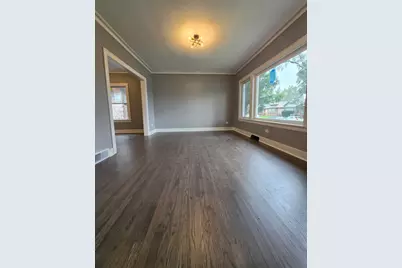 97 Bellwood Avenue, Bellwood, IL 60104 - Photo 2