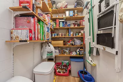 901 E 1st Street, Lockport, IL 60441 - Photo 10