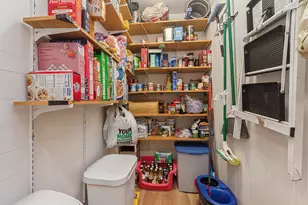 901 E 1st St, Lockport, IL 60441 - Photo 10