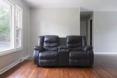 139 Memory Lane, Carpentersville, IL 60110 - Photo 10