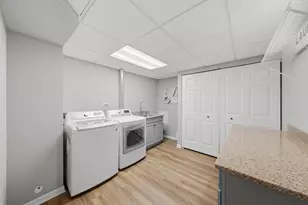 2523 Forest Ct, Lindenhurst, IL 60046 - Photo 26