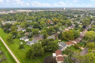 7795 Sherwood Cir S, Hanover Park, IL 60133 - Photo 34