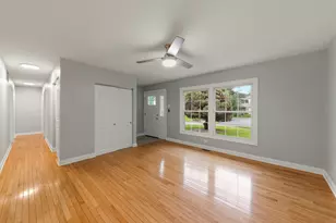 7795 Sherwood Cir S, Hanover Park, IL 60133 - Photo 4