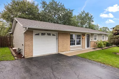 7795 Sherwood Circle S, Hanover Park, IL 60133 - Photo 2