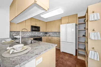 800 Elgin Road #1403, Evanston, IL 60201 - Photo 8