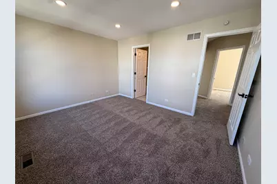 172 Presidential Boulevard #172, Oswego, IL 60543 - Photo 16