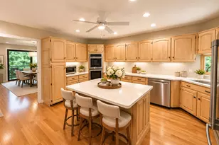 1401 Burr Oak Rd, Hinsdale, IL 60521 - Photo 4