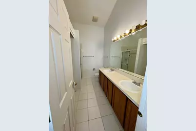 730 Ripple Brook Lane, Elgin, IL 60120 - Photo 10