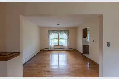 1985 Reckinger Road, Aurora, IL 60502 - Photo 6