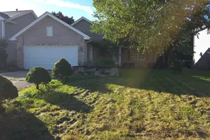 9235 Segunda Ln, Machesney Park, IL 61115 - Photo 2