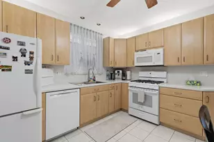3110 N 76th Ct, Elmwood Park, IL 60707 - Photo 8