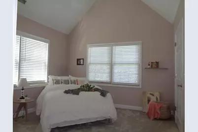 1915 W Cobblestone Lane, McHenry, IL 60051 - Photo 14
