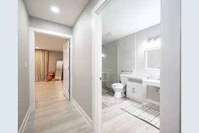 129 Millis Lane, Schaumburg, IL 60193 - Photo 18