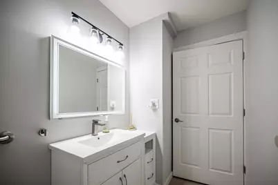 129 Millis Lane, Schaumburg, IL 60193 - Photo 14