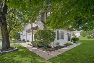 [Address not provided], Yorkville, IL 60560 - Photo 18