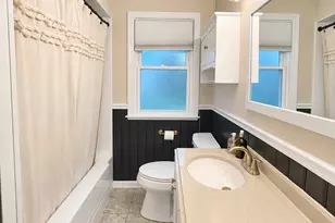 7302 Hillside Rd, Crystal Lake, IL 60012 - Photo 14