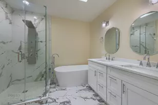 7846 S St Lawrence Ave, Chicago, IL 60619 - Photo 14