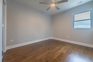 7846 S St Lawrence Ave, Chicago, IL 60619 - Photo 20