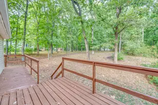 12348 N Ring Ln, Chicago, IL 62898 - Photo 10