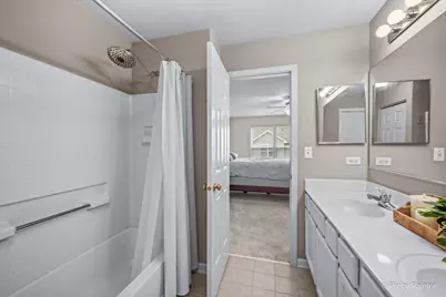 375 Wolcott Lane #375, Batavia, IL 60510 - Photo 20