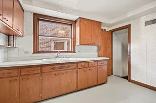 3514 N Opal Ave, Chicago, IL 60634 - Photo 8