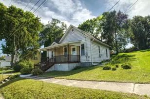 303 N Church St, Albany, IL 61230 - Photo 2