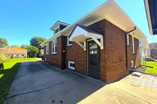 715 Catherine St, Ottawa, IL 61350 - Photo 30