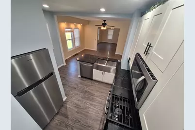715 Catherine Street, Ottawa, IL 61350 - Photo 6
