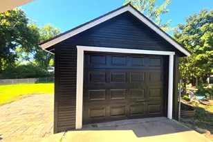 715 Catherine St, Ottawa, IL 61350 - Photo 32