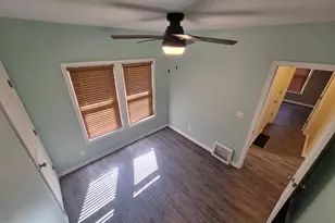 715 Catherine St, Ottawa, IL 61350 - Photo 16