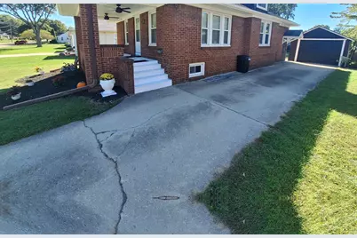 715 Catherine Street, Ottawa, IL 61350 - Photo 8