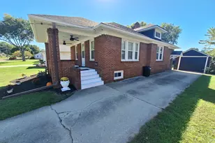 715 Catherine St, Ottawa, IL 61350 - Photo 8