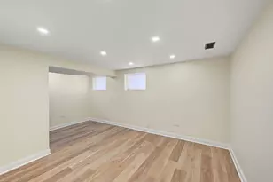 11256 S Ave L, Chicago, IL 60617 - Photo 24