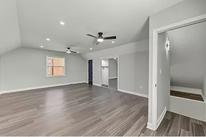 11256 S Avenue L, Chicago, IL 60617 - Photo 22