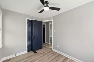 11256 S Ave L, Chicago, IL 60617 - Photo 14