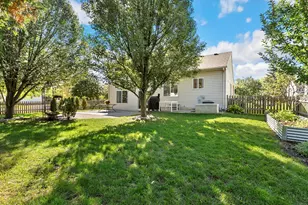 183 Switchgrass Dr, Round Lake, IL 60073 - Photo 22