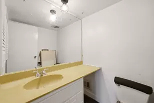 820 Elder Rd, Homewood, IL 60430 - Photo 8